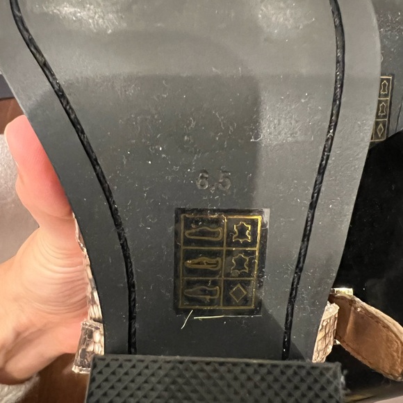 Jeffrey Campbell Calhoun cutout bootie - Picture 4 of 5